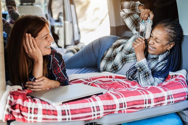 Quels campings de Royan sont ouverts toute l'année pour les campeurs hivernaux ?